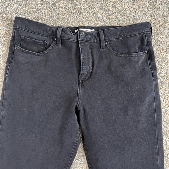 Levi's 311 Jeans Women's 32x30 Shaping Skinny Leg Mid Rise Black Premium Denim - Picture 3 of 9